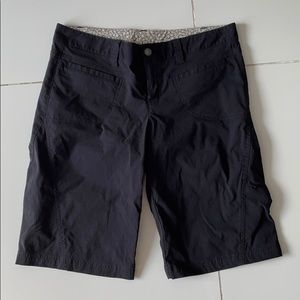 Athleta long shorts in dark blue, size 8